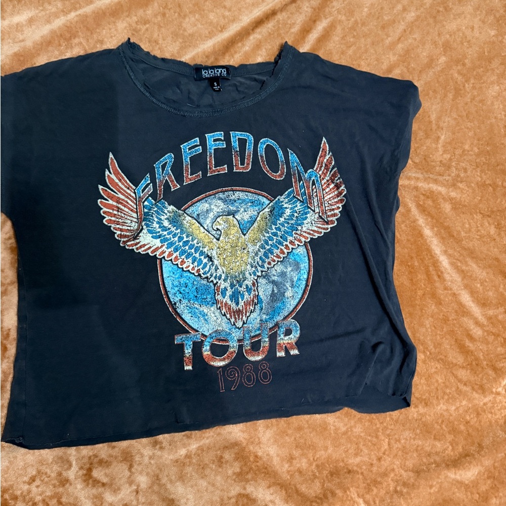 LalaLand Small  Women's Freedom Tour 1988 Cropped Tee - Black Vintage